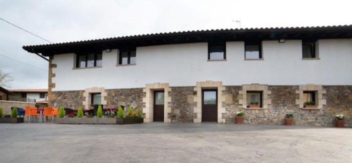 Hondarmendi Appartement *